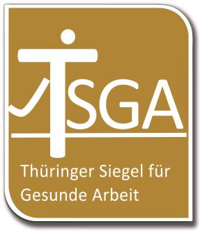 Eine Grafik stellt in Form eines Schriftzuges (die Buchstabenkombination TSGA) eine joggende Person dar. Darunter steht : Thüringer Siegel für Gesunde Arbeit